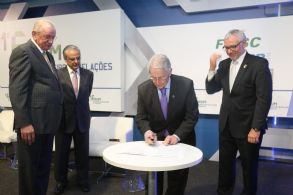 IND�STRIA DO SUL UNE-SE PELA REFORMA TRABALHISTA